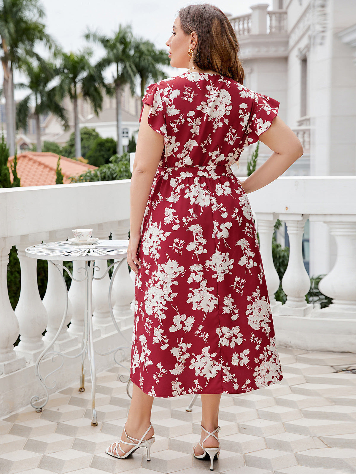 Elegant Floral V-Neck Midi Dress with Tie Waist