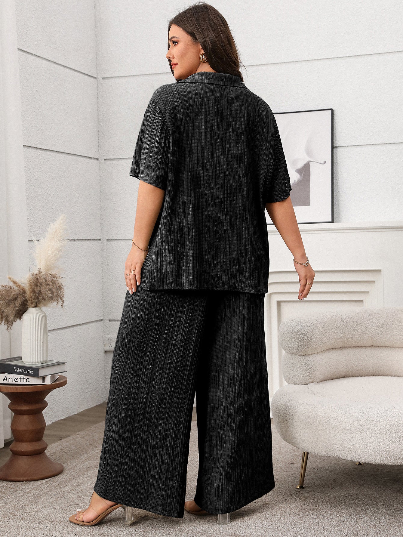 Soft & Comfortable Plus Size Pleated Two-Piece Set - Shirt & Wide-Leg Pants (2 Colors)