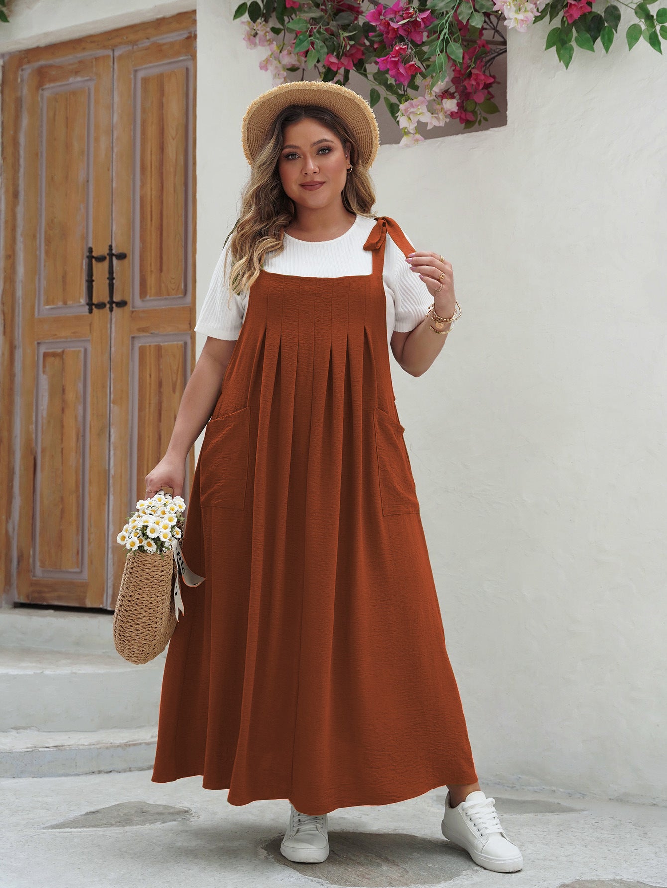 Charming Pleated Overall Maxi Dress with Tie Straps & Pockets