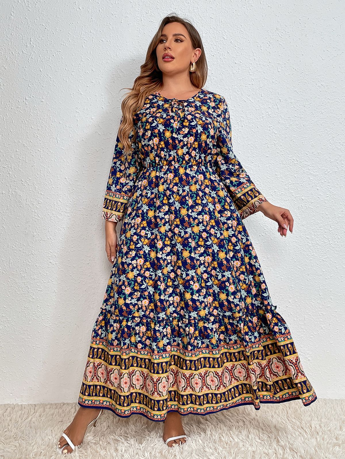 Boho Chic Floral Print Long Sleeve Maxi Dress with Border Print