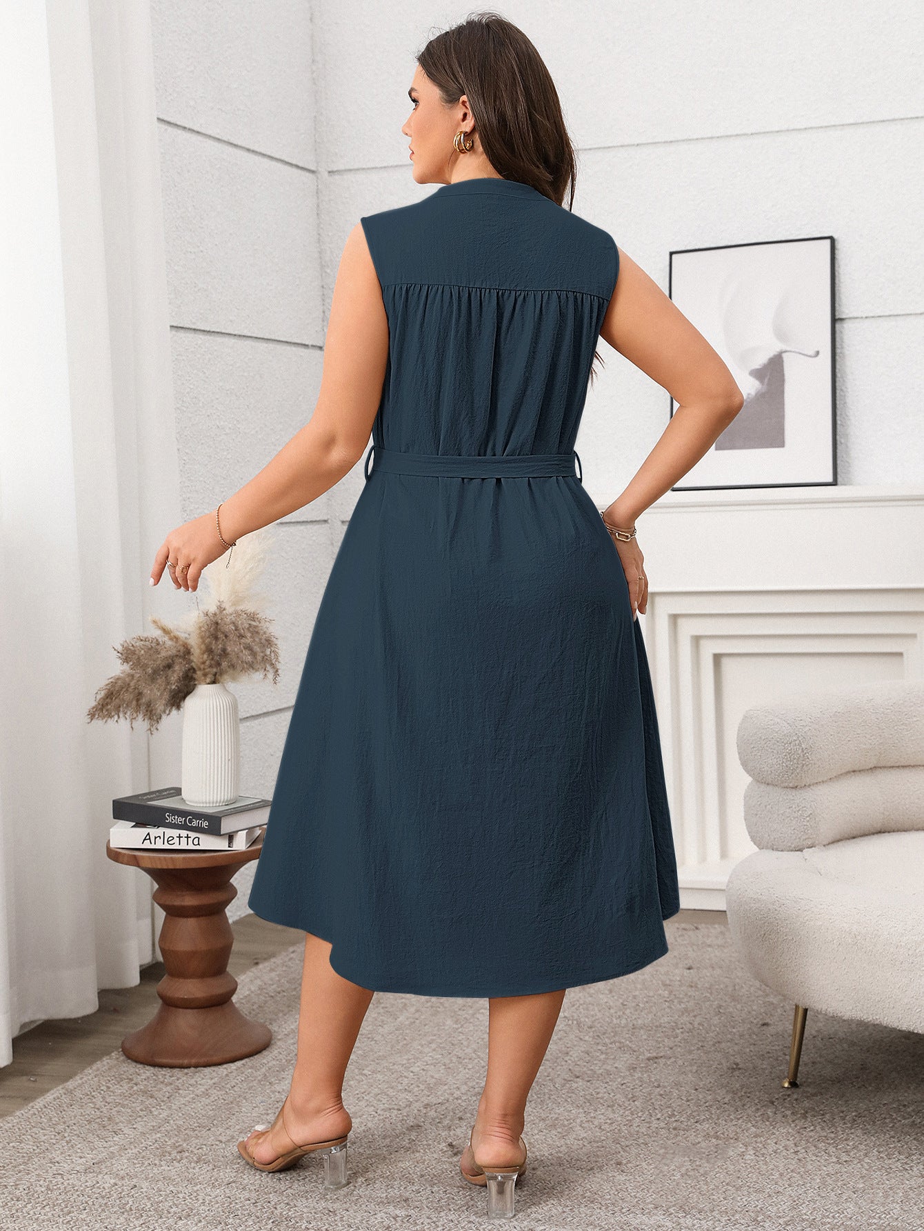 Effortless Plus Size Sleeveless Button-Front Midi Dress with Tie Waist