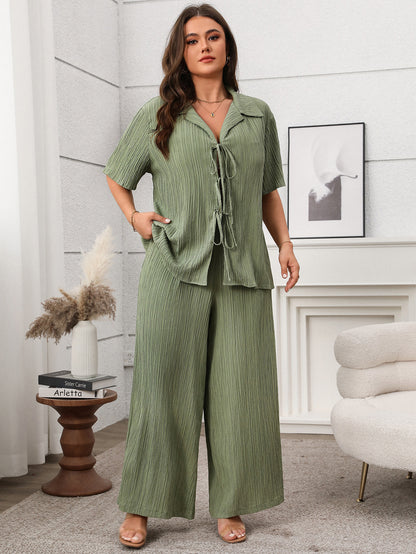 Soft & Comfortable Plus Size Pleated Two-Piece Set - Shirt & Wide-Leg Pants (2 Colors)