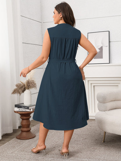 Effortless Plus Size Sleeveless Button-Front Midi Dress with Tie Waist